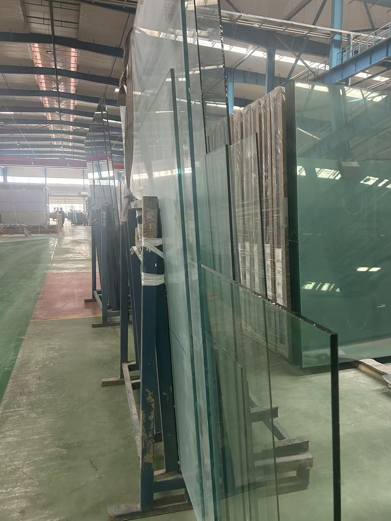 呼伦贝尔市彩轴玻璃系统门窗玻璃定制厂家 - 一站式服务